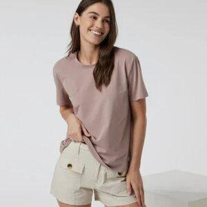 SOLD Vuori Feather Tee Canyon Clay M